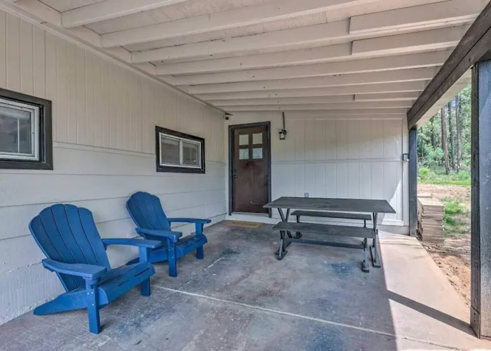 Show Retreat With Sauna, Rv Hookups And Tesla Plug Ferienhaus
